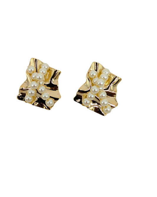 Avant-Garde Pearl Grid Gold Earrings